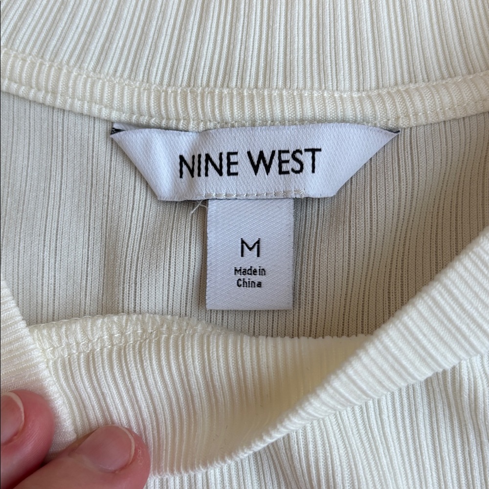 NWT Nine West top - Picture 3 of 8